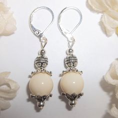 You Will Love The Neutral Color Of This Beaded Earring Set. Brand New & Hand Made By Me - Wvluckygirl. Done With Cream Beige Acrylic Beads And Antiqued Silver Toned Costume Jewelry Beads. The Pair Dangle & Drop From 925 Sterling Silver Lever Backs For Women's Pierced Ears. 1 5/8 Inches Tall & 3/8 Inch Wide. Each Single Earring Weighs 2.0 Grams. Lightweight! Would Make A Fabulous Gift Idea For Her! Fashion Accessory Dangly Dangling Elegant Sophisticated Timeless Classy Classic Piece Everyday Nwt Nickel-free Elegant Beaded Earrings, Elegant Nickel-free Beaded Earrings, Elegant Round Beaded Earrings With Silver Beads, Elegant Nickel Free Dangle Beaded Earrings, Elegant Nickel-free Dangle Beaded Earrings, Elegant Hypoallergenic Beaded Earrings With Round Beads, Elegant Hypoallergenic Round Beaded Earrings, Elegant Adjustable Hypoallergenic Beaded Earrings, Nickel-free Cream Dangle Jewelry