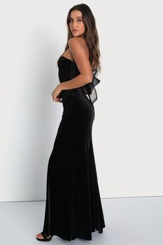 Black Winter Formal Dresses, Long Black Strapless Dress, Black Tie Dresses Formal, Black Wedding Guest Dress, Formal Short Dresses, Dress With Back Bow, Black Wedding Guest Dresses, Black Tie Wedding Guest Dress, Luxe Dress