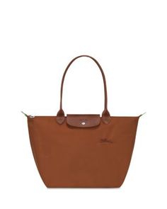 Longchamp Le Pliage Green Large Nylon Tote Bag Longchamp Large Le Pliage Tote, Longchamp Le Pliage Green, Long Champ, Longchamp Tote, Big Tote Bags, Nylon Tote Bag, Longchamp Bag, College Bags, Nylon Tote Bags