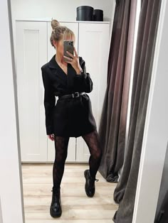 Winter Night Out Outfit Bar, Night Out Outfit Bar, Outfit Bar, Party Outfits Night, Fall Dress Outfit, Night Out Outfit, Athletic Outfits, Street Style Outfit, Denim Outfit