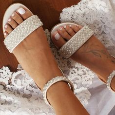 Upper material: PU Heel height: 1.5cm White Flat Wedding Shoes, Wedding Shoes Flats Sandals, White Wedding Shoes Flats, Wedding Sandals For Bride, Bride Flats, Comfy Wedding Shoes, Wedding Shoes Ideas, Wedding Shoes Women, Boho Wedding Shoes