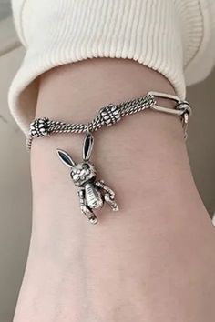 Casual Silver Metal Charm Bracelet, Novelty Metal Bracelet Jewelry, Casual Metal Charm Bracelet, Casual Metal Bangle Jewelry, Novelty Charms Bracelet Jewelry, Novelty Jewelry Charms Bracelet, Casual Metal Charm Bracelet As Gift, Casual Metal Charm Bracelet Gift, Casual Metal Charm Bracelet For Gift