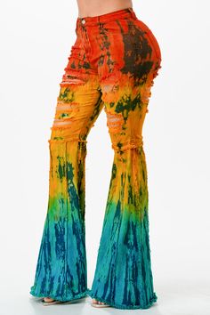 Tie dye flare denim pants, Super stretch premium denim, Ripped jeans, Hand made special tie dye SIZE+FIT -FRONT RISE: 11 1/2" / INSEAM: 34" / BOTTOM OPENING:32"-S(5/7), M(9/11), L(13/15), XL(15/17) Model Measurements View Size on Model S Height 5'7" Bust 34" Waist 27" Hips 37.5 Rainbowcore Fashion, Tye Dye Jeans, Dye Techniques, Dye Jeans, Purple Candy, Sweet Clothes, Tie Dye Jeans, Tie Dye Techniques, Crystal Belt