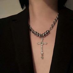 Length: 21-50cm Metal Chain Cross Necklace, Trendy Cross Chain Necklace, Pearl Chain Cross Pendant Necklace Gift, Silver Cross Pendant Necklace With Pearl Chain, Silver Cross Necklace With Pearl Chain, Gift Pearl Chain Cross Pendant Necklace, Metal Clavicle Chain Necklace With Cross Pendant, Trendy Cross-shaped Metal Jewelry, Metal Cross Charm Necklace With Clavicle Chain