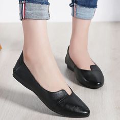 Sleek Pointed Toe Slip-on Flats For Work, Black Office Slip-ons For Spring, Spring Business Casual Flat Slip-ons, Business Casual Flat Slip-ons For Fall, Pointed Toe Business Slip-ons For Spring, Sleek Office Slip-ons With Round Toe, Sleek Round Toe Slip-ons For Office, Flat Business Slip-ons For Spring, Business Flat Slip-ons For Spring