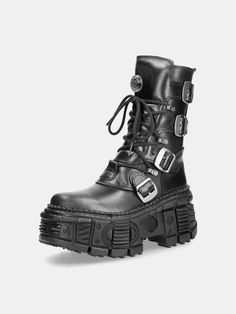 ❤︎Dark punk metal street style power sole half boot❤︎ Half Boot, Dark Punk, Gothic Stuff, Rock Boots, Half Boots, Black Boots, Mid Rise, Street Style, Boots