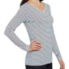 Ellen Tracy Ladies' 2-Way Crew/V-Neck Versatile Reversible Long Sleeve Tee Shirt Navy White Large (12-14) This Shirt Can Be Worn 2 Ways - With The V-Neck In Front Or Turn It Around For A Crew Neck. Casual White Fitted V-neck Top, Striped Stretch V-neck Top, Casual White Stretch V-neck Top, Casual Long Sleeve Stretch V-neck Top, Casual Cotton V-neck Long Sleeve Top, Casual Stretch V-neck Top With Long Sleeves, White V-neck Long Sleeve Top, White V-neck Long Sleeve Top For Spring, Casual Striped V-neck Top