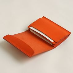 【m＋】FERMA MATI | 藤巻百貨店 Gadget Case, Leather Work, Leather Diy, Leather Items, Leather Goods, Wallet Men, Wallets, Wallet