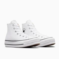 Brand New, Never Worn! White Chuck Taylor All Star Platform Converse Sneakers. Converse Chunky, All Star Platform, White Chuck Taylors, Womens White Trainers, Converse Platform, Chuck Taylor All Star Lift, Converse Chuck Taylor White, Platform Converse, Converse White