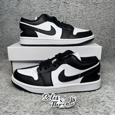 Item: Air Jordan 1 Low Se 'Split' White Black Sneakers Women's Style Code: Dr0502-101 Condition: 100% Authentic. Brand New Never Worn. Box Included Size: 5.5 Women's Color: Black/White Seller Notes: -100% Trusted Seller. Your Satisfaction Is Very Important To Me! -All Items Sold Will Be Packaged Well And Secured To The Best Of My Ability. -Will Ship Out Same Day Or Next Business Day Of Purchase, Guaranteed! -All Sales Are Considered Final. Unless, Wrong Item Was Received. -Please Reach Out If Yo Black Low-top Jordan Shoes, Black Low-top Jordan Shoes With Laces, Black Low-top Jordan Shoes For Streetwear, Modern Black Skate Shoes With Laces, Modern Black Skate Shoes, Custom Black And White Low-top Leather Sneakers, Custom Black And White Leather Low-top Sneakers, Black And White Low-top Leather Custom Sneakers, Jordan 1 Mid Women