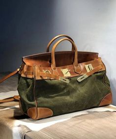 Crafted with precision and expertise, the Italian Army Green Calf Leather Patchwork Tote Handbag HJ1046 is a luxurious and versatile accessory for any wardrobe. Made from premium calf leather and featuring intricate patchwork detailing, this handbag... Italian Army, Woman Jeans, Dream Bag, Project Bags, Leather Patchwork, Tote Handbag, In The Bag, Leather Fabric, Fall 2024