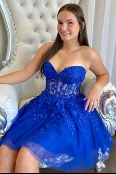 Modsele this short formal dress features a strapless sweetheart neckline, lace-up back, and A-line skirt.#hoco2023#homecomingdresses#formaldresses#homecoming#schooleventdress#holidaydress#graduationdress#cocktaildress