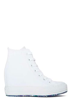 Converse All Star High-Top Platform Sneaker - White Ugg Boots Cheap, Platform Heels Boots, Footwear For Women, White Shoes Sneakers, White Converse, Gym Shoes, Platform Sneaker, White Shoes