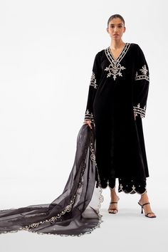 Janine – Sania Maskatiya International Sania Maskatiya, Velvet Dupatta, Organza Shirt, Coord Set, Velvet Trousers, Embroidered Organza, Designer Name, Website Features, Organza Dupatta