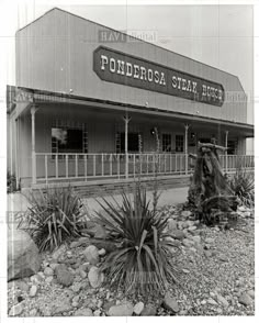 black and white photograph of the front of ponder street motel, ca 1950's