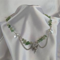 Necklace Fairycore, Green Cottagecore, Necklace Chain Types, Fairycore Aesthetic, Aventurine Necklace, Fairy Jewelry, Fairy Necklace, Sun And Stars, Funky Jewelry