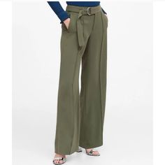 Banana Republic Washable Stretch High Rise Wide Leg Performance Utility Pants 4r Nwt Belted Full-length Pants For Fall, Chic Full Length Khaki Wide Leg Pants, Chic Khaki Full-length Bottoms, Chic Khaki Full Length Bottoms, Chic Full-length Khaki Bottoms, Wide Leg Trousers With Tie Waist For Workwear, Chic Belted Full-length Pants, Chic Belted Full Length Pants, Versatile Khaki Bottoms For Workwear