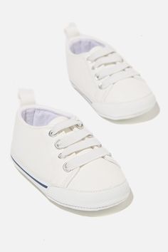 Step into a fresh week with the Mini Classic Trainer. These fresh kicks are cute and casual - perfect for complementing any look for a BIG day out.

Features:  

 - Elastic Laces 
 - Vegan Pu 
 -  Soft Sole
 
Composition: Polyurethane  100% Casual Synthetic Sneakers For Playtime, Sporty Summer Sneakers With Soft Sole, Comfortable White Canvas Shoes For Sports, Sporty Canvas Shoes For Spring Everyday Wear, Sporty Canvas Shoes For Everyday Spring Wear, Sporty Everyday Canvas Shoes For Spring, White Cotton Canvas Shoes For Everyday, Sporty Everyday Spring Canvas Shoes, White Synthetic Casual Canvas Shoes