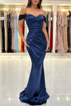 We could custom made 70+ colors & all sizes, if you do not not find the color name listed, pls leave message on special instructions to note the exact color you need. Also custom size is available, if you need your dress customized, pls leave your bust, waist, hips & barefoot height size in the order remark. Thank you. Navy Blue Prom Dresses Mermaid, Navy Blue Prom Dress, Prom Dress Inspo, Prom Dresses 2023, Royal Blue Prom Dresses, Dress With Pleats, Prom Dresses 2024, Sweetheart Prom Dress, Prom Dress Inspiration