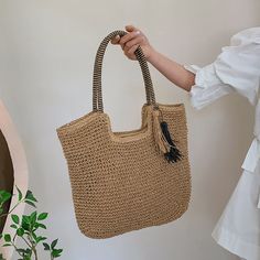 Woven Bag Tassel Straw Shoulder Bag Beach Casual Tote Bag – Ilymix Accessories Crochet Shoulder Bag, Zippers Fashion, Casual Tote Bag, Tassels Fashion, Boho Bags, Tassel Bag, Beach Casual, Simple Bags, Fabric Bags