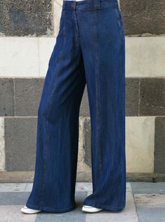 Lyocell Denim Flared Pants - Ramadan / Eid - Women Modern Full-length Bottoms In Medium Wash, Modern Full Length Medium Wash Bottoms, Modern Medium Wash Full Length Bottoms, Modern Full-length Medium Wash Bottoms, Modern Full Length Denim Blue Bottoms, Modern Denim Blue Full-length Bottoms, Mid-rise Denim Wide Leg Pants With Belt Loops, Trendy Full-length Bottoms With Button Zip Fly, Trendy Full Length Bottoms With Button Zip Fly