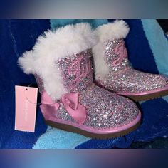 -Juicy Couture Windsor Pink Glitter Boots W/ Fur &Bow Toddler Girls -Size 8m New With Tags No Box B19 Pink Glitter Boots, Juicy Couture Shoes, Glitter Boots, Couture Shoes, Pink Glitter, Rain And Snow Boots, Toddler Girls, Cute Shoes, Snow Boots