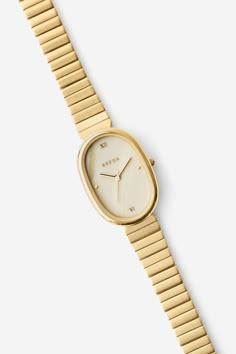 Women’s Dainty Gold Watch, Oval Watches Women, Dainty Watch Aesthetic, Little Gold Watch, Dainty Gold Watches, Dainty Gold Watch Women, Fall Accessories 2024, Small Gold Watch Women, Women’s Gold Watch