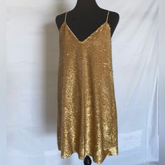 Neiman Marcus Exclusive Kendall + Kylie Gold Sequin Shift Dress Size Large Brand New, Never Worn Gold Dress For Summer Night Out, Gold Sequin Mini Dress For Summer, Gold Sequined V-neck Dress, Gold Mini Sequin Dress For Summer, Gold Sequined Midi Dress For Cocktail, Gold V-neck Sequin Dress, Gold V-neck Dress With Sequins, Gold Sequined Midi Dress For Cocktail Events, Gold Mini Dress For Spring Wedding