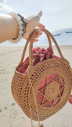 Trendy Rattan Straw Bag For Daily Use, Bohemian Large Capacity Straw Bag For Daily Use, Bohemian Handheld Straw Bag With Large Capacity, Brown Rattan Beach Bag For Beach Season, Bohemian Rattan Bags With Large Capacity, Large Bohemian Rattan Bag, Bohemian Large Capacity Rattan Bags, Large Capacity Bohemian Rattan Bags, Large Capacity Rattan Basket Shoulder Bag