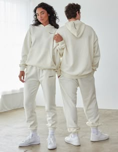 The Basics White Sand Unisex Hoodie is made with our Premium Blend Fleece and is designed to be worn year-round, made to last.   Size: Models are 6'0" and 5'10" and wearing sizes Large and Medium. Fit:  Relaxed, Unisex Fit  Color:  White Sand Composition:  70% Cotton, 30% Polyester  Features:  Super Soft, Pre-Shrunk,  Embroidered Logo on Left Chest and Hood Hoodies Photoshoot, Cream Hoodie Sweatshirt Relaxed Fit, Clothing Photoshoot Ideas, Cream Cotton Hoodie, Relaxed Fit Beige Hoodie Sweatshirt, White Relaxed Fit Hoodie With Branding, Beige Relaxed Fit Hoodie Sweatshirt, Modern Photoshoot, Off White Hoodie