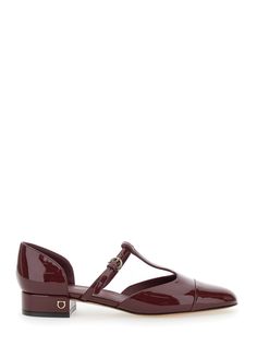 Ballet shoes Bordeaux Round toe T-strap with buckle Logo detail on the heel Leather Heel height: 2 cmComposition: Formal T-strap Sandals With Low Heel And Removable Insole, Elegant T-strap Mary Janes With Buckle Closure, Formal Mary Jane Sandals With Low Heel, Formal T-strap Mary Janes With Removable Insole, Formal T-strap Mary Janes With Buckle Closure, Mary Jane T-strap Heels With Buckle Closure, Formal Mary Jane Sandals With Buckle Closure, Evening T-strap Sandals With Buckle Closure, Evening Closed Toe T-strap Sandals With Buckle