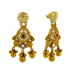 Make a statement with this stunning 22k yellow gold, Kundan and ruby necklace and earring set by Virani Jewelers. Designed with exquisite detail, this jeweled gold necklace and earring set set embodies the traditional elegance of Indian jewelry. The radiant 22k gold and intricate patterns create a sophisticated and timeless look, perfect for any important occasion. This radiant 22k yellow gold jewelry set is a true testament to the artistry and craftsmanship of Indian gold jewelry. Features • 22 Indian Gold Jewelry, Gold Jewelry Set, Gold Jewelry Sets, Yellow Gold Jewelry, Ruby Necklace, Gold Jewelry Indian, Necklace And Earring Set, Necklace Earring Set, 22k Gold