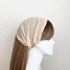 Sleek And Trendy Lightweight Sheer Cotton Crinkle Gauze Wide Headband. Perfect To Match Your Favorite Outfit Or For Running, Working Out, Or Hiking Comfortable And Keeps The Hair Out Of Your Face. Bandana Can Be Worn In Different Ways. This Headband Is Unisex For Women And Men. One Adult Size 7 Inches Wide Fits 22-26 Inches Care Info Hand Wash Or Machine Wash On Delicate In Cold Water. Do Not Wring. Lay The Headband Flat To Dry. #Cream #Gauze #Chemo #Alopecia #Y2k #Unisex #Madeinusa Hippie Bandana, Bandana Hair Wrap, Hairbands For Women, Face Bandana, Bandana Hair, Blue Fascinator, Black Hair Clips, Purple Headbands, Luxury Hair Accessories