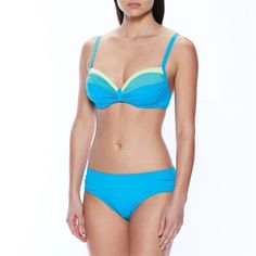 The Coco Reef Bra-Sized Divine Power Underwire Bikini Top New With Tags 36c 38c Blue Color Block Features A Sweetheart Neckline, Enhanced With A Center Cinch And Bold, Beautiful Color Blocking For A Fashionable Swim Bra Top. Comfortable Molded Underwire Cups Offer Additional Hold And Lift For Your Perfect Fit. For A Bikini Top That Stuns In The Sun, The U74034 Coco Reef Bra-Sized Divine Power Underwire Bikini Top Is A Necessity! Coco Reef Fabric Content: 85% Nylon/15% Spandex Molded Underwire Cu Padded Blue Swimwear For Pool, Blue Swimwear With Removable Bra Pads For Poolside, Underwire Partially Lined Swimwear For Beachwear, Underwire Partially Lined Swimwear For Swimming, Padded Blue Swimwear, Partially Lined Underwire Swimwear For Swimming, Blue Padded Swimwear For Swimming, Fitted Padded Blue Swimwear, Fitted Blue Padded Swimwear