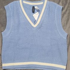 Nwt H&M Divided Blue Sweater Vest Light Blue Vest, Blue Sweater Vest, Hm Sweater, Pastel Sweater, Preppy Office, Light Grey Sweater, Clueless Outfits, Club Outfit, Club Outfit Ideas