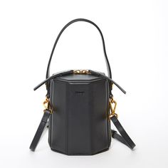 Luxury Leather Bucket Bag With Gunmetal Hardware, Geometric Purse, Black Bucket Bag, Mini Crossbody Purse, Small Buckets, Retro Bags, Bucket Handbags, Mini Bucket Bags, Black Crossbody Purse