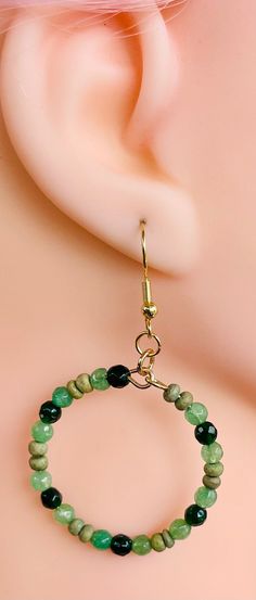 Beaded earrings, green with multiple colors on gold wire. All earrings are made with surgical steel, friendly for all! These earrings are perfect for any occasion. The earrings come on fish hook style surgical steel hardware.  All earrings come with an alcohol wipe for your sanitary needs! Jewelry Making Earrings, Handmade Jewelry Designs, Hypoallergenic Earrings, Fancy Jewelry, Beaded Dangle Earrings, Stone Earrings, Cute Earrings, Boho Earrings, Beaded Earrings