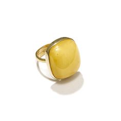 Ooh La La! Truly gorgeous stone! Stones: Butterscotch Baltic Amber Dimensions: Stone is approx. 1" square Size is adjustable in the back of the ring approx.7.5 to 9 SKU AMRG092921-01 Material: .925 Sterling Silver Made In: Poland