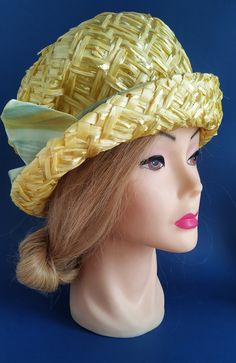 "This is really nice hat by straw with beatiful Yellow Colour Brand: Mr. John Jr. \"Celebrity\" In very good condition!! Really nice for event, wedding... Measures: - Total Tall: 5.51\" (14 cm) - Diameter inside: 7.48\" (19 cm) Thanks for stopping by!! IMPORTANT: Due to the delicate situation We're all going through, and in order to keep the safety of courier workers too, all orders will be dispatched when alert sanitary finished. You can purchased or reserve items like always. Thanks so much fo Gold Curved Brim Costume Hat For Summer, Gold Straw Hat With Short Brim For Party, Vintage Straw Hat For Spring Wedding, Gold Brimmed Fascinator For Summer, Vintage Spring Wedding Straw Hat, Vintage Summer Wedding Boater Hat, Straw Brimmed Sun Hat For Party, Summer Cloche Straw Hat For Church, Vintage Wide Brim Sun Hat For Wedding