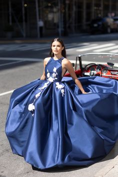 Scoop Neck low back box pleat ball gown with trickling floral embroidery Floral Applique Ball Gown For Gala, Fall 2022 Couture, Sara Jessica Parker, 2022 Couture, Prom Accessories, Bridal Elegance, Formal Cocktail Dress, Long Skirts, Fall 2022