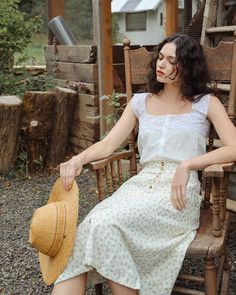 Aveyron Skirt - Vintage Inspired Cream Floral Button Down Midi Skirt - Consciously Crafted Clothing | Atèlette Button Down Midi Skirt, Riding Skirt, Tomato Girl, Mediterranean Summer, Feminine Outfits, Adored Vintage, Spring Clothes, Feminine Outfit, Ditsy Floral