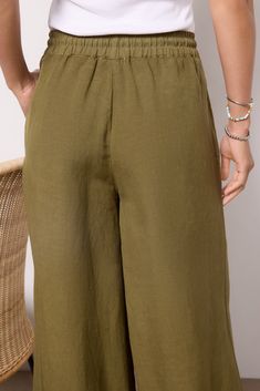 Top off your summer wardrobe with these flowy pants by Sundry, featuring a voluminous wide leg and pull-on waistband with a braided drawstring. Add a tank and sandals for the perfect warm-weather look. | SUNDRY Women's Wide Leg Linen Pants, Size Medium, Green Linen Pant, Flowy Pants, Wide Leg Linen Pants, Linen Pants, Summer Wardrobe, Warm Weather, Wide Leg, Braids, Size Medium