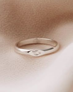 ENGRAVE R1318 -STERLING SILVER- Symbol Signet Ring — Priscilla Ma Rings Simple Everyday Silver, Signet Ring Women Silver, Simple Band Rings, Elegant Silver Rings, Silver Ring Making Ideas, Silver Ring Designs For Women, Silver Ring Handmade, Soldering Rings, Ring Inspo Jewelry Silver