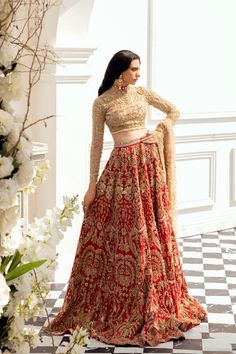 Golden Blouse Red Lehenga, Red Gown With Sheer Dupatta For Diwali, Red Festive Gown With Sheer Dupatta, Traditional Red Designer Lehenga, Designer Red Lehenga For Navratri, Red Gown With Sheer Dupatta For Festive Occasions, Festive Red Gown With Sheer Dupatta, Red Anarkali Choli With Sheer Dupatta, Red Gown With Pallu For Reception