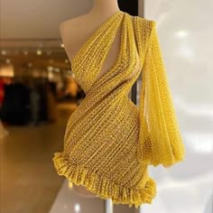 Beautiful Yellow Dress I Wish O Could Have Prom Dresses One Shoulder, Mini Cocktail Dresses, Party Dresses Mini, Formal Party Dresses, Gold Prom, Gold Prom Dresses, Dress Sleeve Styles, Formal Party Dress, Dresses One Shoulder