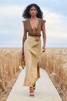 Linen Crop Top, Paris Mode, 2021 Fashion, Jason Wu, Fashion Weeks, Striped Linen, Runway Looks, Primavera Estate, Fashion Shows