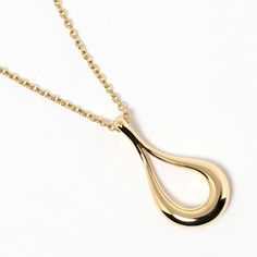 Used Tiffany Open Teardrop Necklace 3.71g K18 Yg Yellow Gold Tiffany&Co. (Sku: Gzl10cqz) === General === Brand : Tiffany === Design === Necklace Type : Necklace Gender : Women Material : Yellow Gold (18k) === Size === Weight : 3.71g / 0.13oz. Neck Circumference : 40 Cm / 15.74'' Pendant Size : 19.6mm X 9.9mm / 0.77'' X 0.38'' === Included Items === Accessories Notice : Before Purchasing, Please Refer To The Images Of The Accessories Included With The Item. === Condition === Condition : Used (Like New) Ranking : Rank S Used - Mint Condition, Like New Item Seller Ranking : Rank S Maintenance : Polished Condition Notice : Before Purchasing, Please Refer To The Images For The Exact Co Modern Yellow Gold Drop Jewelry, Classic Yellow Gold Drop Necklace, Yellow Gold Drop Jewelry With Shiny Finish, Modern Teardrop Necklace For Anniversary, Luxury Yellow Gold Drop Necklaces, Modern Yellow Gold Drop Necklaces, Timeless Gold Drop Necklace For Formal Occasions, Gold Drop Necklace For Formal Occasions, Timeless Teardrop Drop Necklace For Formal Occasions