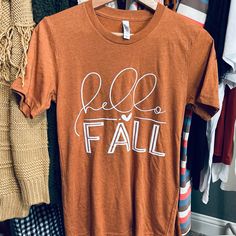 Never Worn T-Shirt Everyday Fall T-shirt With Letter Print, Casual Brown T-shirt For Fall, Everyday Fall Slogan T-shirt, Casual Graphic Print T-shirt For Fall, Soft-washed T-shirt For Fall, Soft-washed Casual T-shirt For Fall, Fall Casual Crew Neck T-shirt, Casual Crew Neck T-shirt For Fall, Graphic Print Tops For Everyday Fall Wear