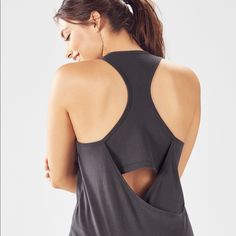 New W/ Tags! Fabletics Kayla Tank Size: Xxs (Fits More Like A Xs/S) Color: Pewter Tank Activewear With Built-in Bra For Loungewear, Casual Sports Bra With Mesh Back For Yoga, Casual Mesh Back Sports Bra For Yoga, Moisture-wicking Athleisure Tank Top For Loungewear, Athleisure Moisture-wicking Tank Top For Loungewear, Casual Activewear With Built-in Bra For Loungewear, Racerback Activewear With Built-in Bra For Loungewear, Athleisure Racerback Activewear For Loungewear, Casual Activewear With Built-in Bra For Pilates