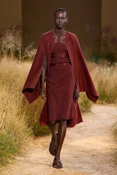 Hermes 2024, Hermes Dress, Trend 2024, October 23, Fashion Images, Red Riding Hood